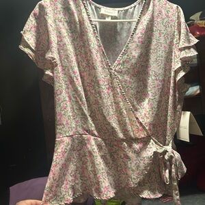 NWT!! XL super cute pink floral blouse